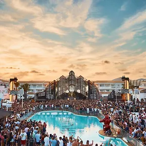 Ushuaia Ibiza - Adults Only - Club Entrance Included Spanje