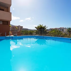 Apartamento áticos Cristianos 